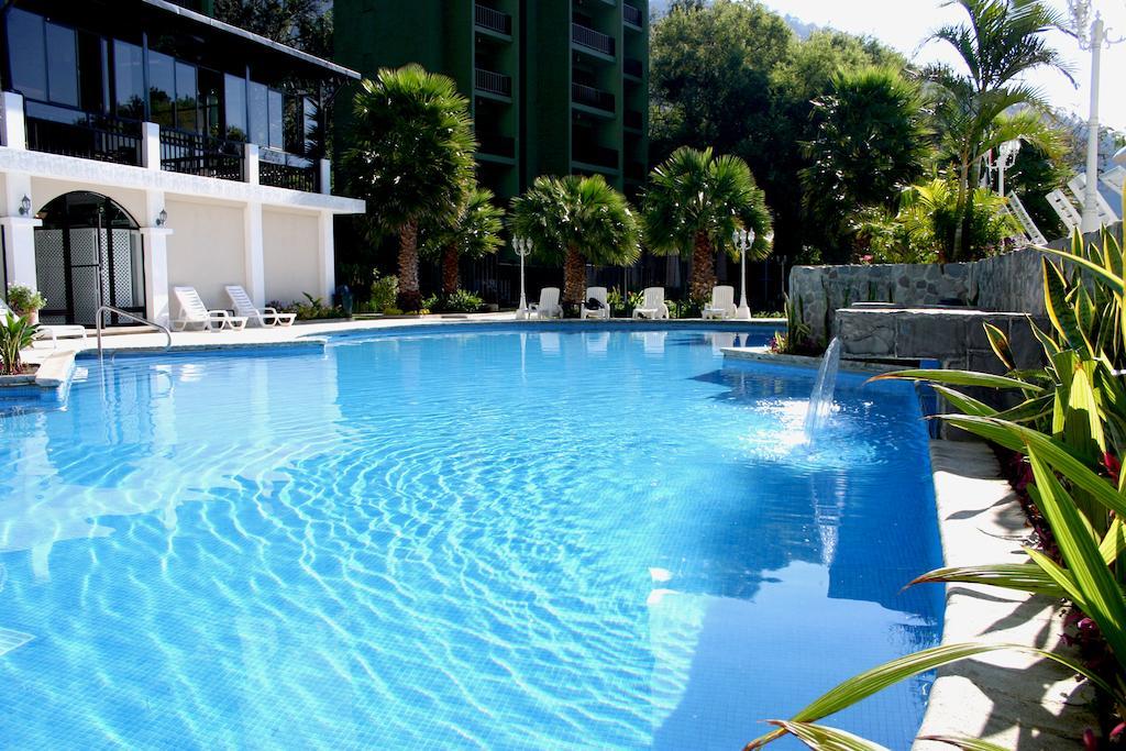 פנחאצ'ל Hotel La Riviera De Atitlan מראה חיצוני תמונה