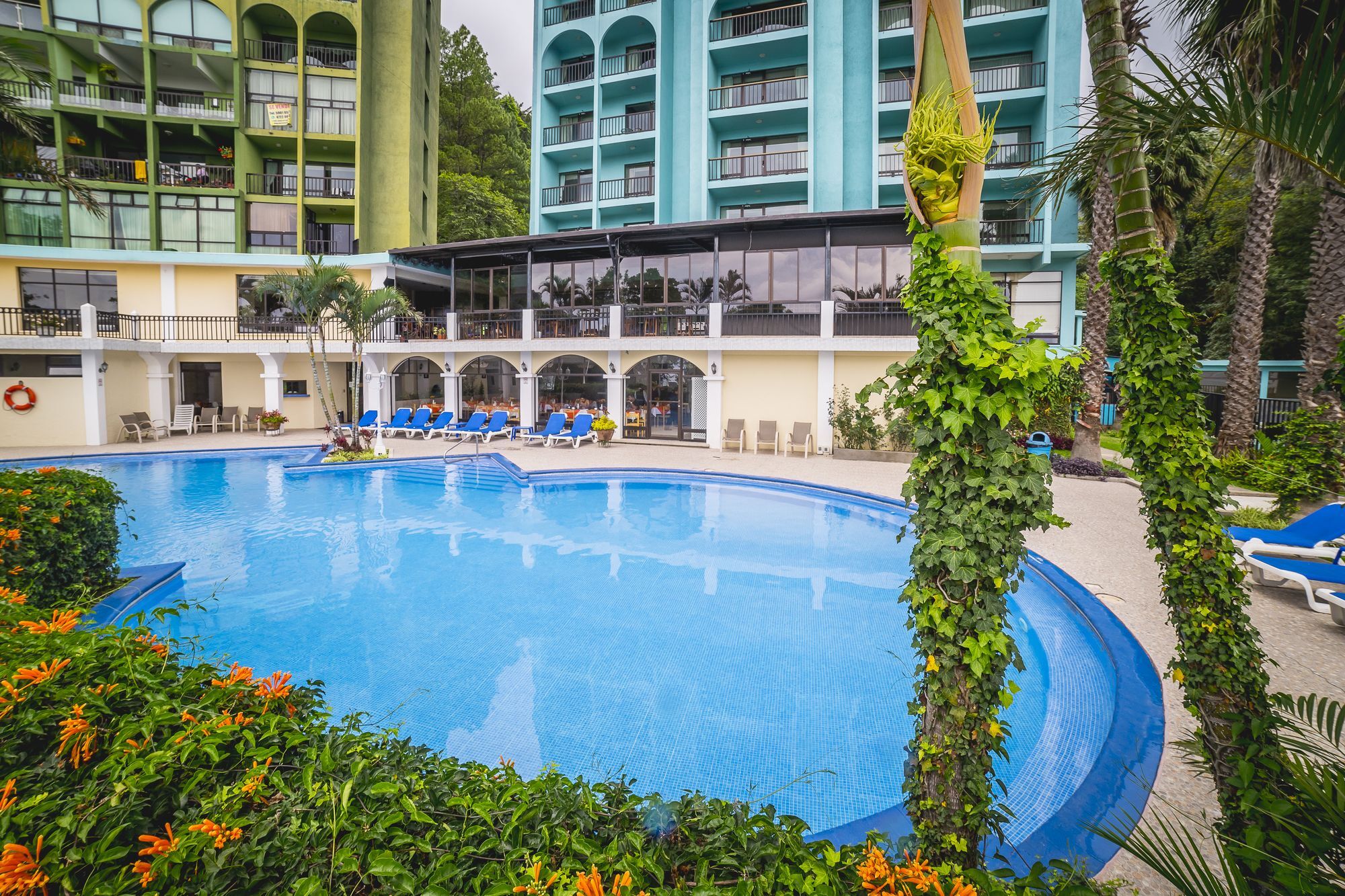 פנחאצ'ל Hotel La Riviera De Atitlan מראה חיצוני תמונה